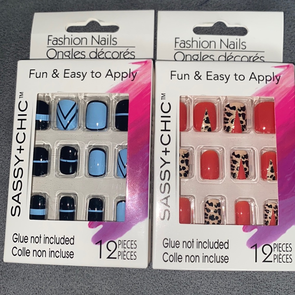 💜Bundle of 2 pack Sassy + Chic Fashion Nail Kits